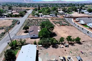 7915 Tholl Dr, Reno, NV 89506 - Photo 20
