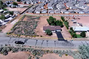 7915 Tholl Dr, Reno, NV 89506 - Photo 4