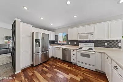 17240 Desert Lake Court, Reno, NV 89508 - Photo 8