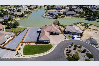 406 Gleneagles Court, Dayton, NV 89403 - Photo 4