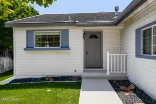 4568 Goodwin Rd, Sparks, NV 89436 - Photo 2