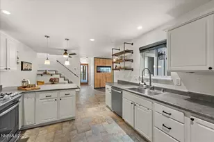 3955 Kings Row, Reno, NV 89503 - Photo 14