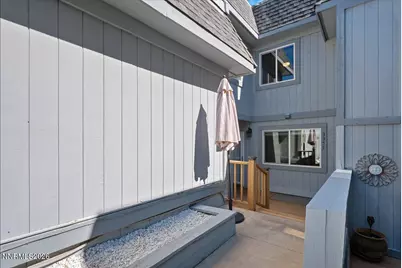3955 Kings Row, Reno, NV 89503 - Photo 2