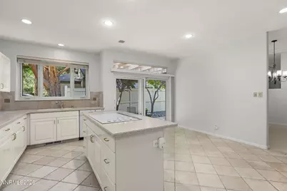 3905 Innsbruck Court, Reno, NV 89519 - Photo 12