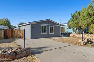 130 Lofty View Dr, Sun Valley, NV 89433 - Photo 6