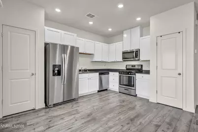 8863 Wolf Moon Drive, Reno, NV 89506 - Photo 24