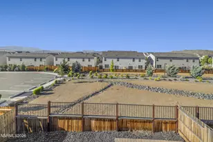 8863 Wolf Moon Dr, Reno, NV 89506 - Photo 18