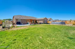2035 Lanstar Dr, Sparks, NV 89441 - Photo 38