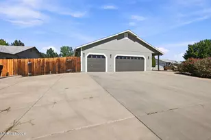 969 Red Falcon Way, Spanish Springs, NV 89441 - Photo 2