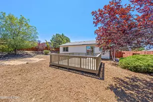 5743 Cinnamon Ct, Sun Valley, NV 89433 - Photo 20