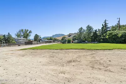 285 Kitts Way, Reno, NV 89521 - Photo 2