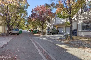 1313 Powell Ln, Reno, NV 89502 - Photo 6