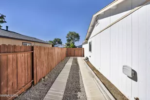 6395 W Ottawa Ct, Sun Valley, NV 89433 - Photo 36