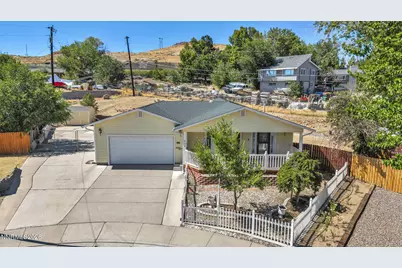 450 McClure Circle, Sparks, NV 89431 - Photo 1