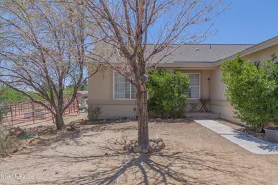 1385 Cooney Drive, Silver Springs, NV 89429 - Photo 2