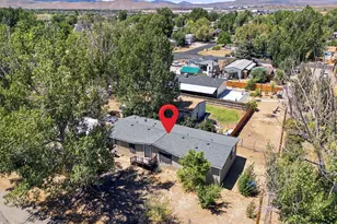 9250 Fleetwood Dr, Reno, NV 89506 - Photo 6