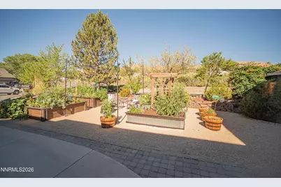 578 Carson Pass Court, Sparks, NV 89436 - Photo 6