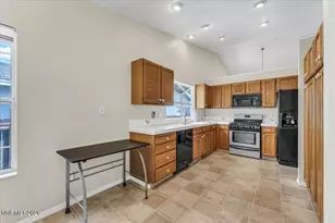 966 Bernice Ct, Sparks, NV 89436 - Photo 8