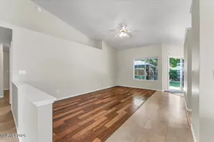 966 Bernice Ct, Sparks, NV 89436 - Photo 6