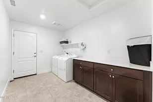 7155 Quill Dr, Reno, NV 89506 - Photo 20