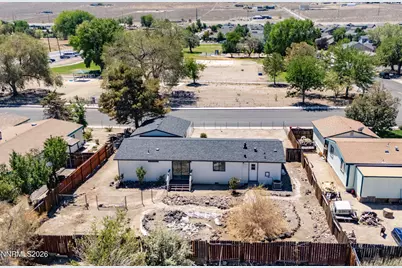1066 Green Valley Drive, Fernley, NV 89408 - Photo 16