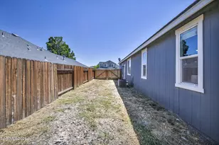 1430 Slate Wy, Fernley, NV 89408 - Photo 72