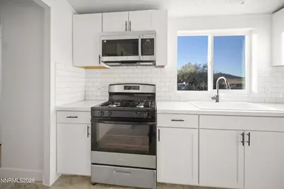 1790 Tuscarora Street, Silver Springs, NV 89429 - Photo 12