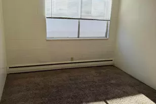 1375 Carlin St, Reno, NV 89503 - Photo 4