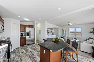 7730 Remington Rd, Silver Springs, NV 89429 - Photo 12