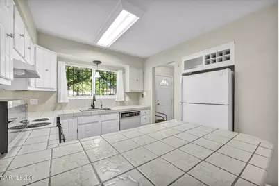 541 Smithridge Park, Reno, NV 89502 - Photo 4