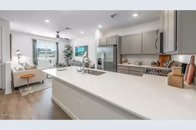 827 Centerville Street, Carson City, NV 89701 - Photo 6