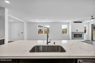124 Radiant Dr, Carson City, NV 89705 - Photo 10