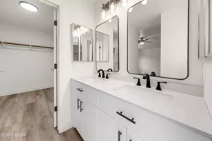 5689 Peach Ct, Sun Valley, NV 89433 - Photo 30