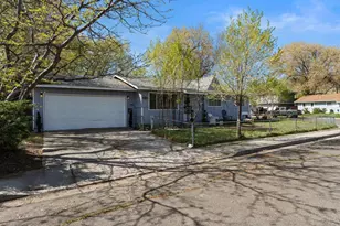 509 Piper Dr, Carson City, NV 89703 - Photo 2