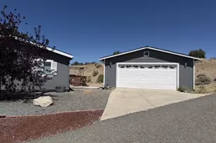 116 Walker St, Gardnerville, NV 89410 - Photo 4