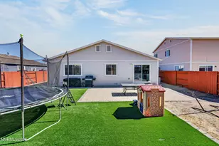 17745 Live Oak Ct, Reno, NV 89508 - Photo 26