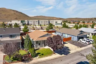 17745 Live Oak Ct, Reno, NV 89508 - Photo 6