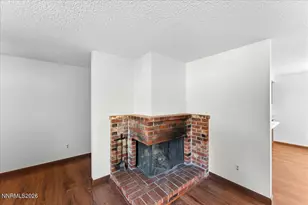1290 Autumn Hills Dr, Reno, NV 89511 - Photo 6