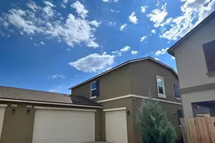 9629 Nautical Mile Rd, Reno, NV 89506 - Photo 12