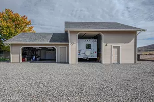 206 Gold Creek Dr, Dayton, NV 89403 - Photo 58