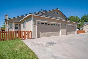 1286 Chardonnay Dr, Gardnerville, NV 89460 - Photo 4