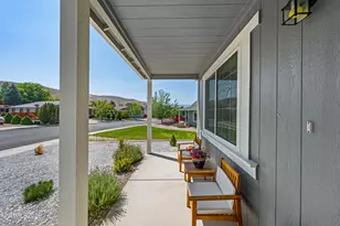 17321 Desert Lake Dr, Reno, NV 89508 - Photo 4