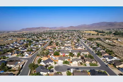 30 Blossom Court, Dayton, NV 89403 - Photo 2