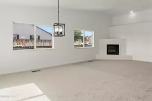 362 Emigrant Wy, Fernley, NV 89408 - Photo 16