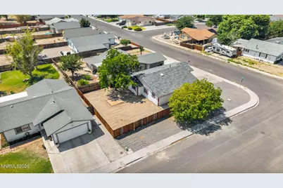 301 Burntwood Street, Fallon, NV 89406 - Photo 4