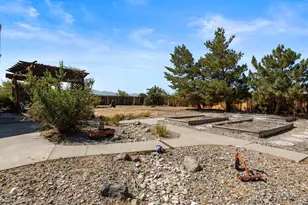 21140 Mt Lewis Ct, Reno, NV 89508 - Photo 28