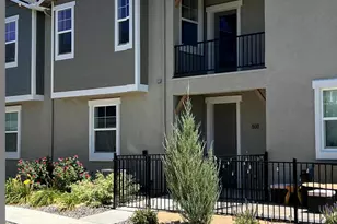 468 Blackbird Ln, Gardnerville, NV 89410 - Photo 2
