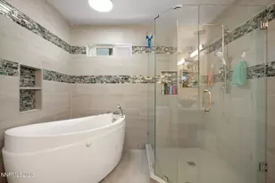 3060 Fairwood Dr, Reno, NV 89502 - Photo 18