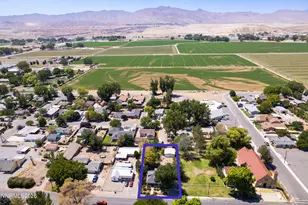 33 N West St, Yerington, NV 89447 - Photo 2