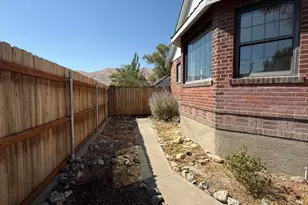 305 E 4th St, Winnemucca, NV 89445 - Photo 6
